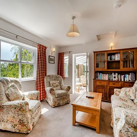 Gunpowder House * Mickleby